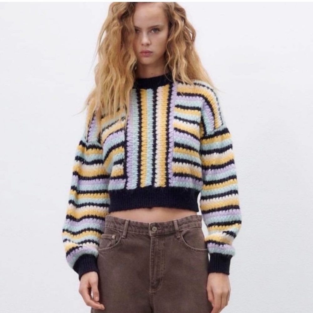 Zara Striped Crochet Sweater Black Pastel Combo Cropped Chunky Knit Size Medium